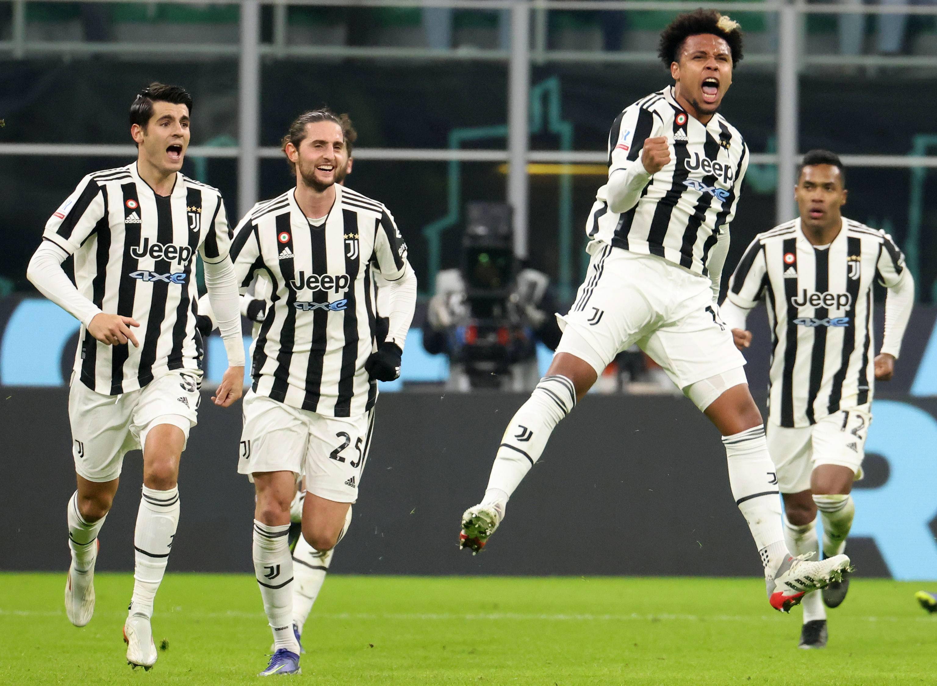 他今天完全控制了节奏（他今日牢牢掌控了节奏）