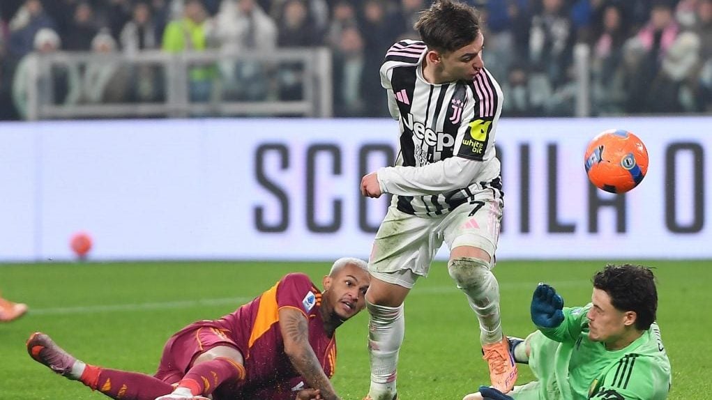 记者：兰克尔-泽在海牛出征杭州前拂袖而去，职业素养低（记者：海牛赴杭前兰克尔-泽突然离队，职业素养遭质疑）