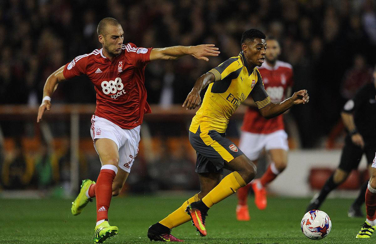 官方：苏格兰裁判沃尔什将执法欧冠第6轮拜仁vs葡体（官宣：苏格兰裁判沃尔什被指派执法欧冠第6轮拜仁对阵葡萄牙体育）